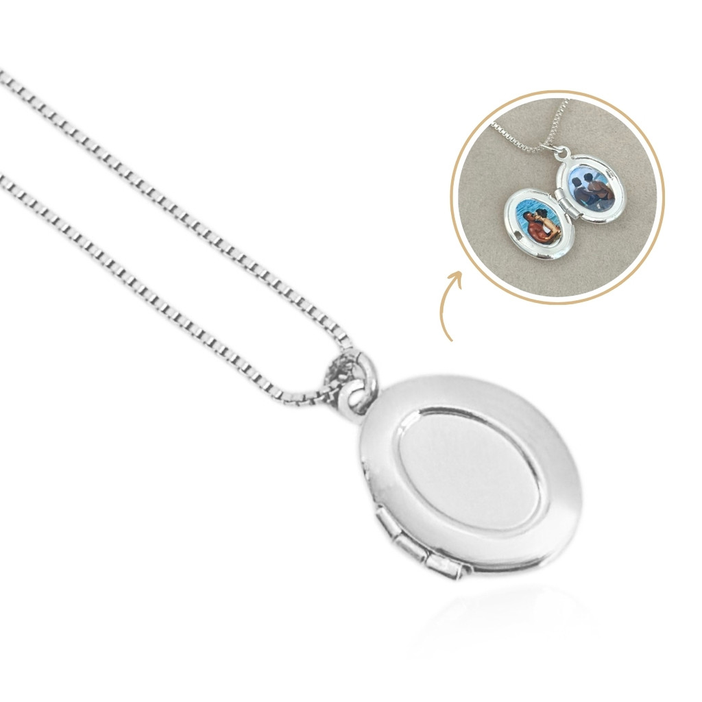 Colar Feminino Personalizado Relicário Oval Liso Banhado a Prata 925 Hipoalergênica Níquel Free