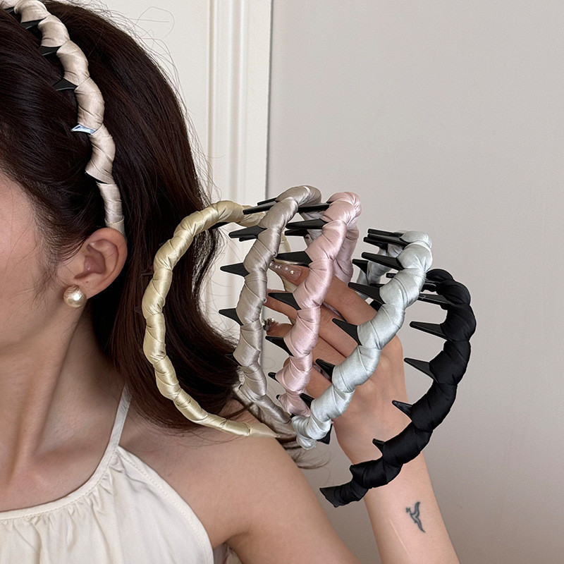 Alta crânio Design estilo cetim engrossado onda inserido pente bandana feminino 2026 novo estilo simples All-Match rosto
