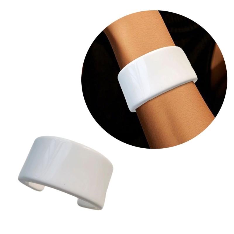 Boa Pulseira De Resina Moderna , Uso Confortável , Designs Artísticos Exclusivos Para Estilo De Guarda-Roupa
