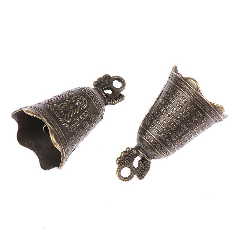2 Pçs Retro China Mini Escultura De Bronze Orar Buda Feng Shui Sino Casa Jardim Decorativo Sinos Vento Carro Pingente Ac