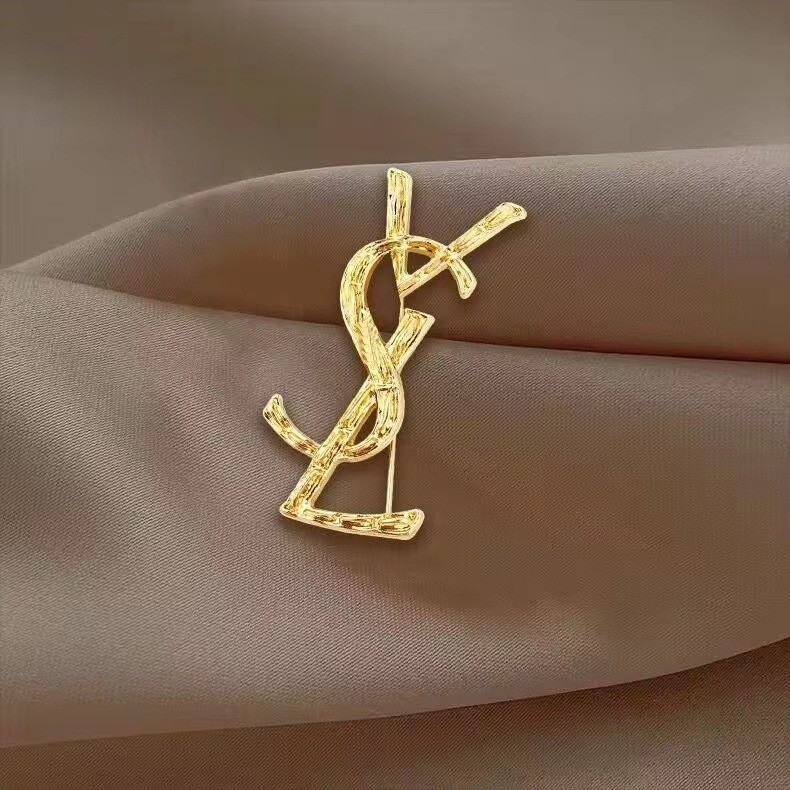 Broche de letras VSL Acessórios de roupas Premium - para ocasiões de férias de casamento | Presente feminino em Oferta na Shopee