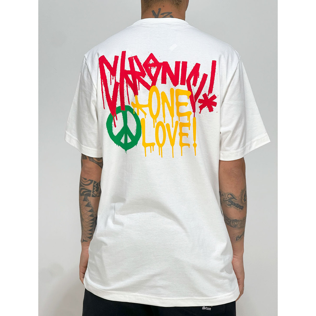Camiseta Chronic One Love Paz e Amor Roots - Off White