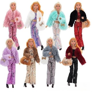 Adequado para bonecas de 30 cm, casacos de pelúcia, calças de lantejoulas e conjuntos de bolsas. em Oferta na Shopee