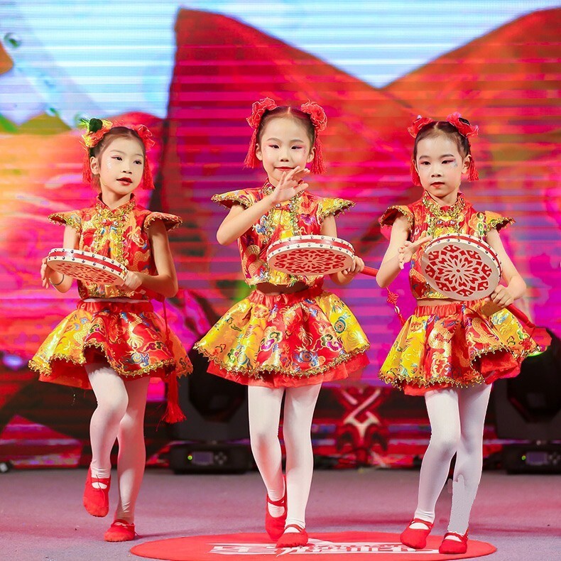 Dia de ano novo traje festivo das crianças abertura de natal vermelho Yangko traje tambor estilo chinês traje de dança é