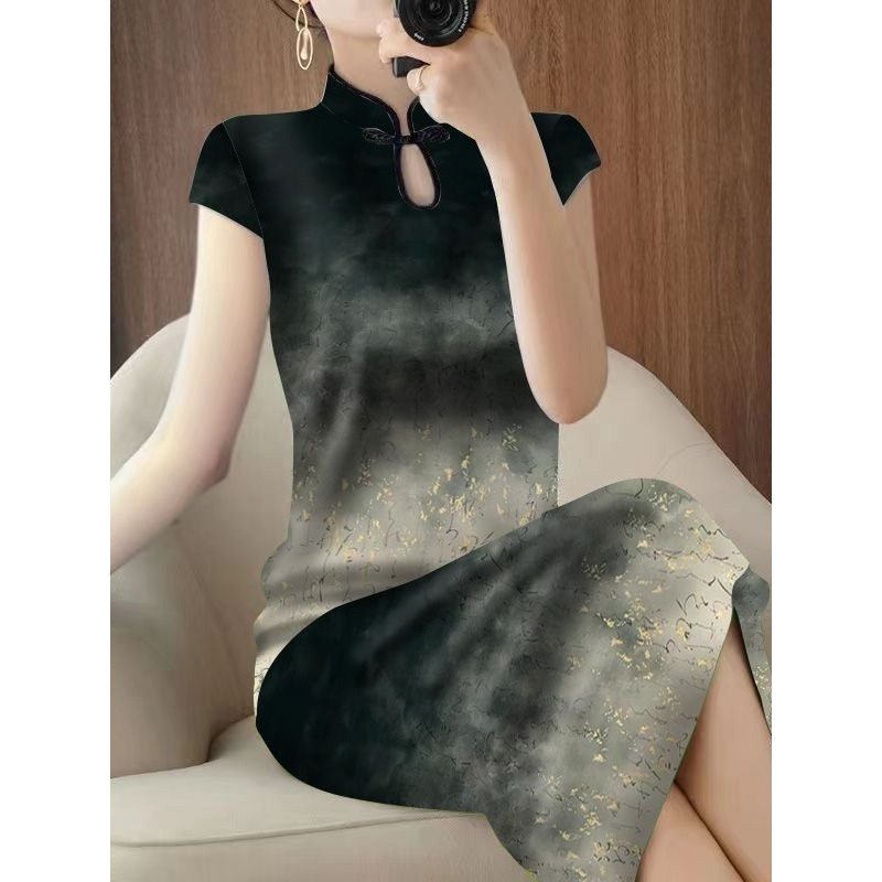 Novo estilo chinês mãe de meia-idade vestido de seda gelo 2024 novo estilo largo senhora moda estilo chinês impresso sai