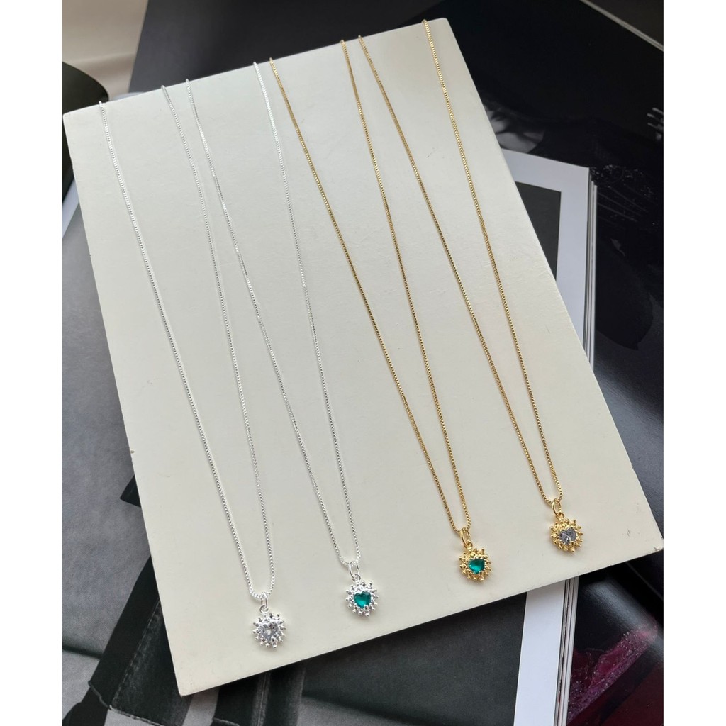 Colares semi joia Prata 925 e ouro18 k com zircônia coração