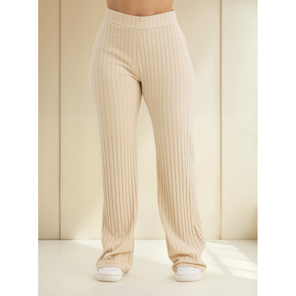 Calça Flare Feminina Ribana Canelada Caimento perfeito Casual e Elegante Tecido Macio e Confortável para o Dia a Dia em Oferta na Shopee