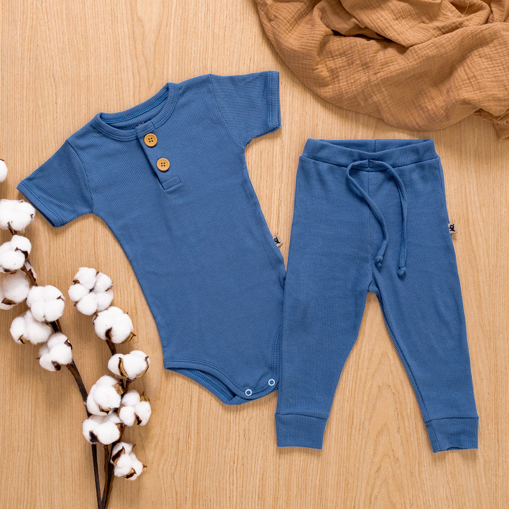 Conjunto Bebê 100% Algodão Comfort Canelado Body Botão Manga Curta e Calça