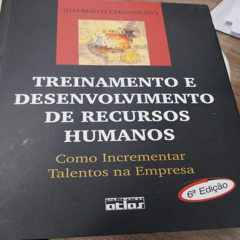Treinamento e Desenvolvimento De Recursos Humanos autor Chiavenato, Idalberto
