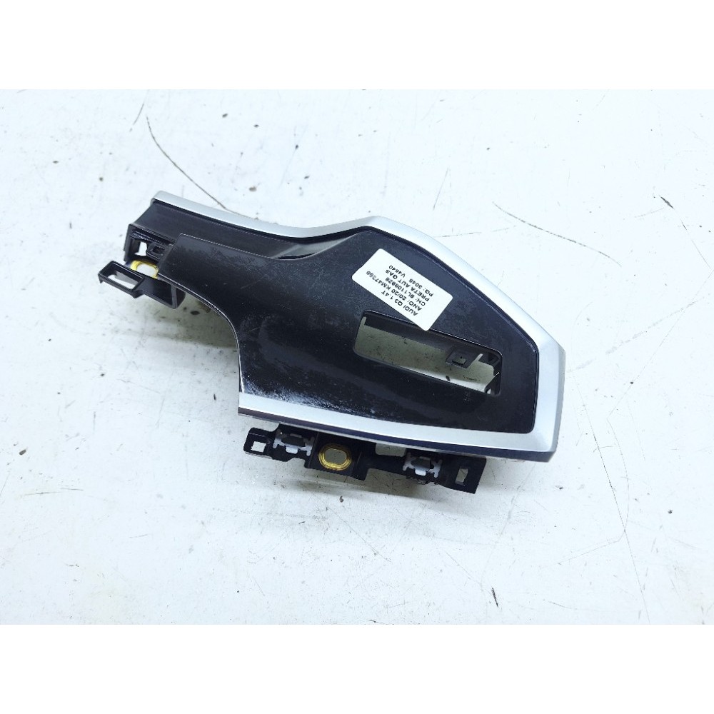 Acabamento Farol Milha Audi Q3 1.4 2020 83B853189A
