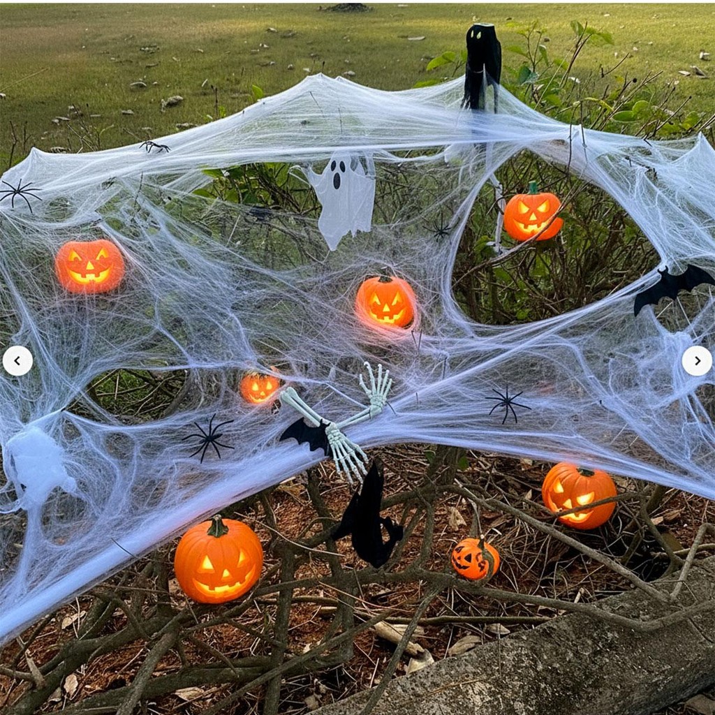 Decoração de Halloween Teia Branca Falsa com 2 Mini Aranhas