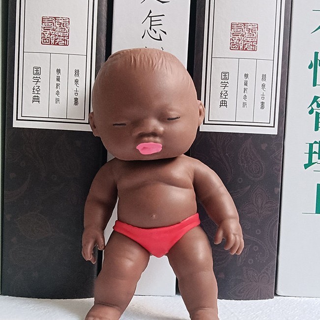 Brinquedo antiestresse Natasha, boneca preta pequena, estatueta, brinquedo de homem negro feio, brinquedo de pegadinha.