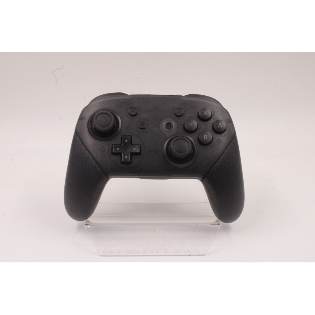 CONTROLE - NINTENDO SWITCH PRO CONTROLLER PRETO (1)