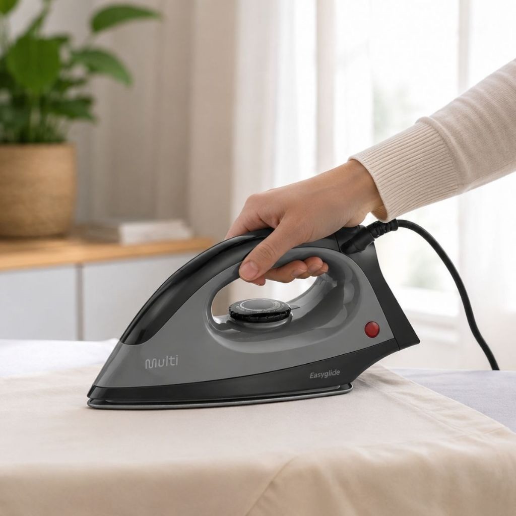 Ferro de Passar Roupa a Seco 1200W 127V Base Antiaderente