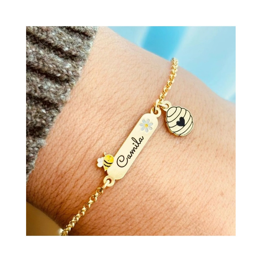 Pulseira Feminina Infantil com Nome Personalizado Abelha e Colmeia Banhado no Prata 925 e Ouro 18K