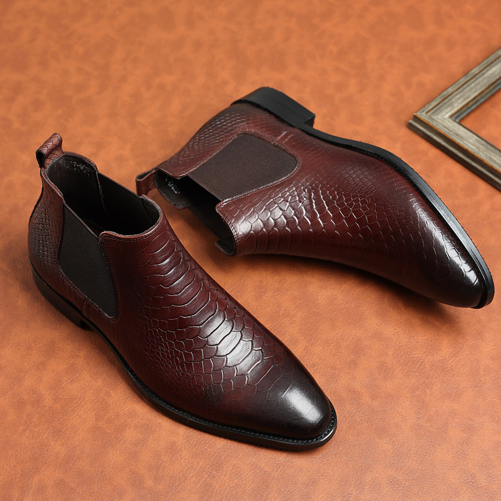 2025 Novo Estilo Estilo Britânico Martin Botas Masculinas De Couro Genuíno Sapatos De Cano Alto Botas gerais Dedo Aponta