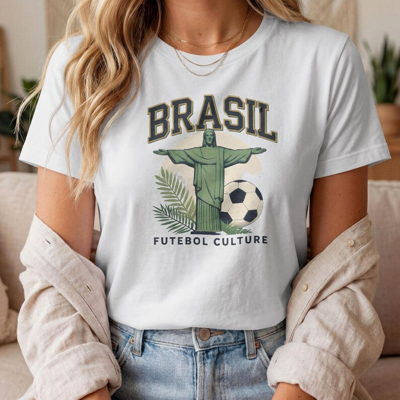 Camiseta Masculina Feminina Oversized Estampa Cristo Redentor Bola Futebol Futebol Culture BRASIL T-shirt Streetwear