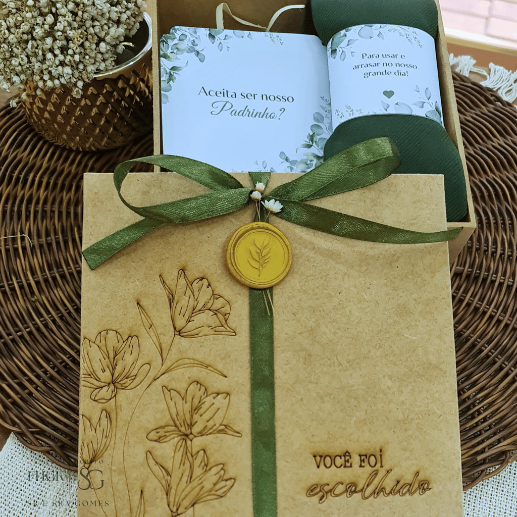 Caixa Convite Padrinho Solteiro Decorada com Lacre de Cera e Gravata e Tags em Oferta na Shopee