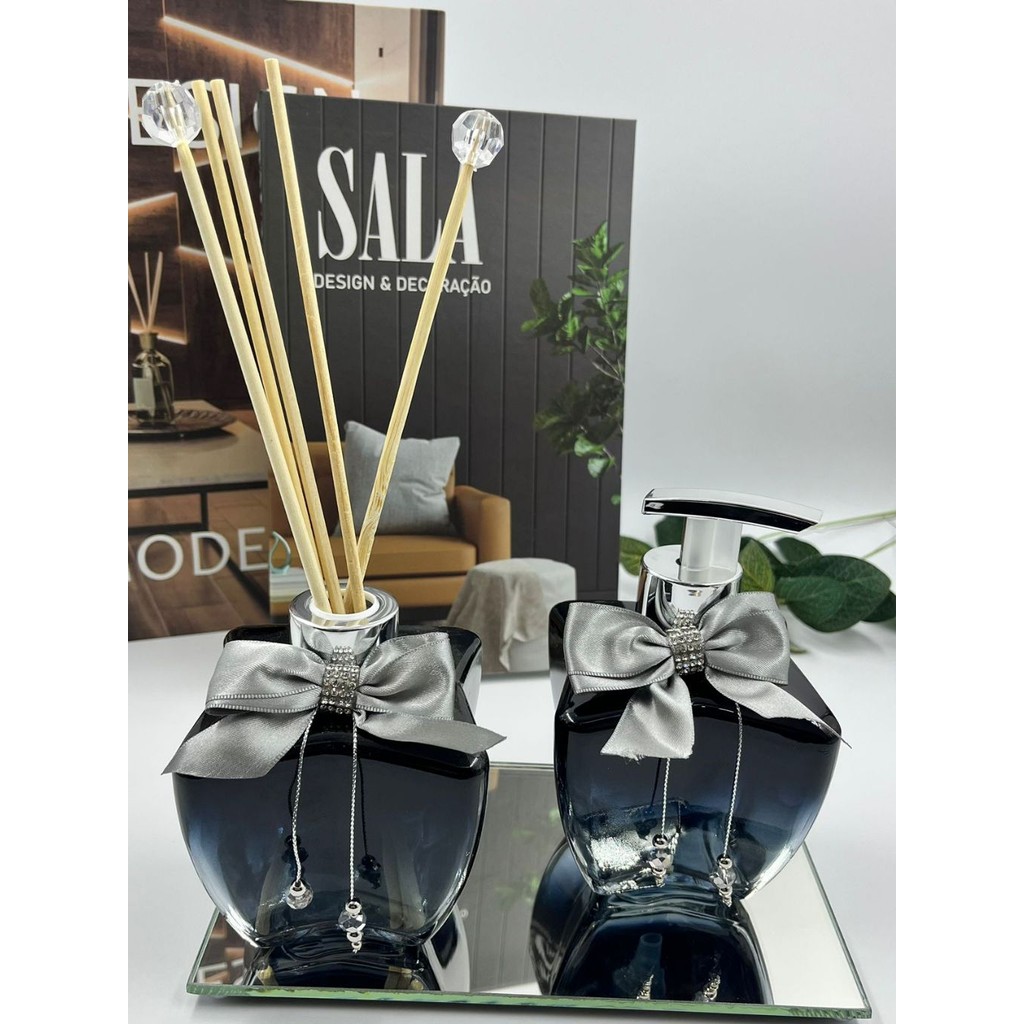 Kit Lavabo Luxo com Frascos Vidro Estrela Degrade Decorativos – Vidro Fumê com Laço e Bandeja Espelhada