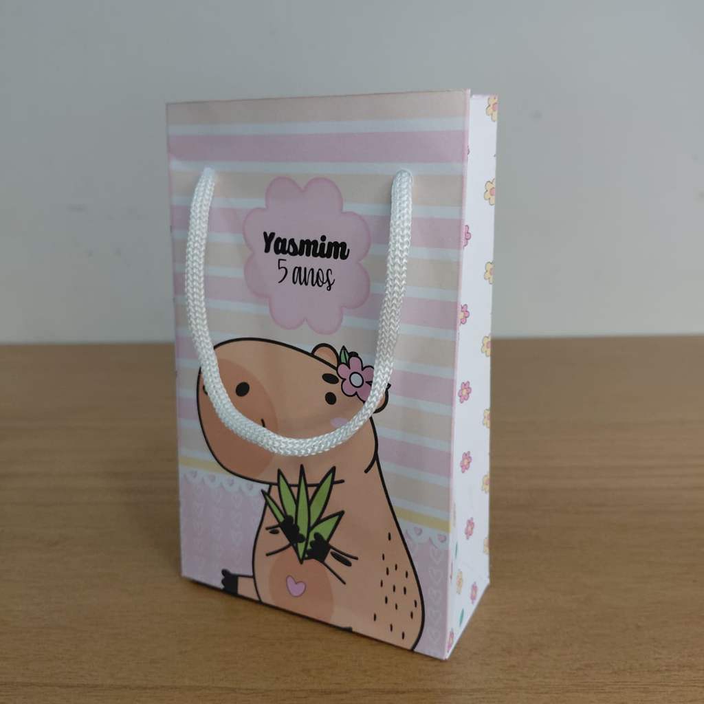 Sacolinha Surpresa CAPIVARA ROSA personalizada Lembrancinha para festa de aniversário PEGUE E MONTE