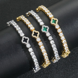 Pulseira de corrente com diamantes em formato de trevo de quatro folhas, joia floral requintada e elegante.   QXES