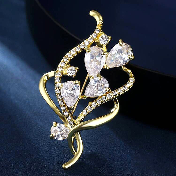 Strass flor broche feminino borboleta broche temperamento mãe pino fivela High-End terno roupas camisola acessórios All-