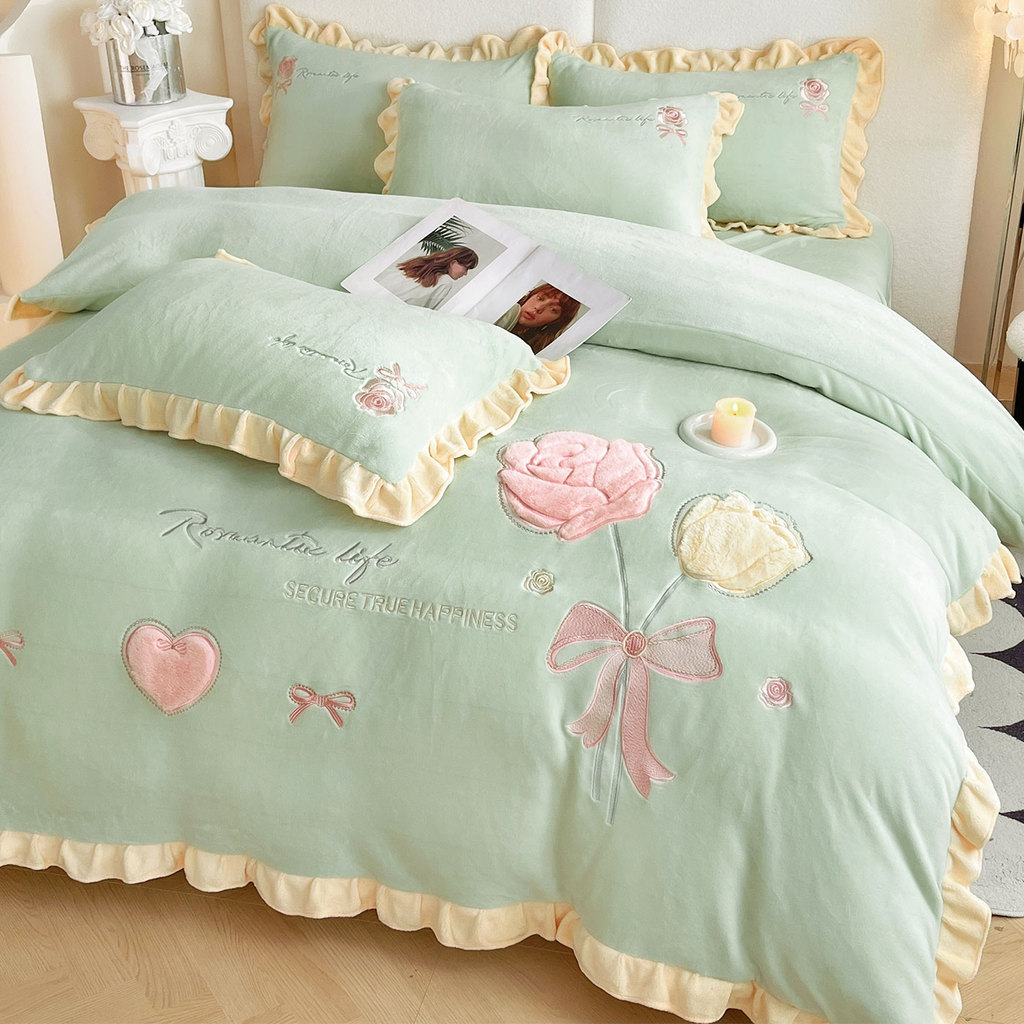 Inverno estilo princesa leite veludo conjunto de quatro peças dupla face engrossado velo Coral flanela renda colcha bord