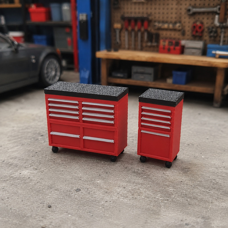Kit 2 Carrinhos de Ferramentas Miniatura Escala 1:32 para Diorama Maquete Oficina Garagem Garage Mini Oficina