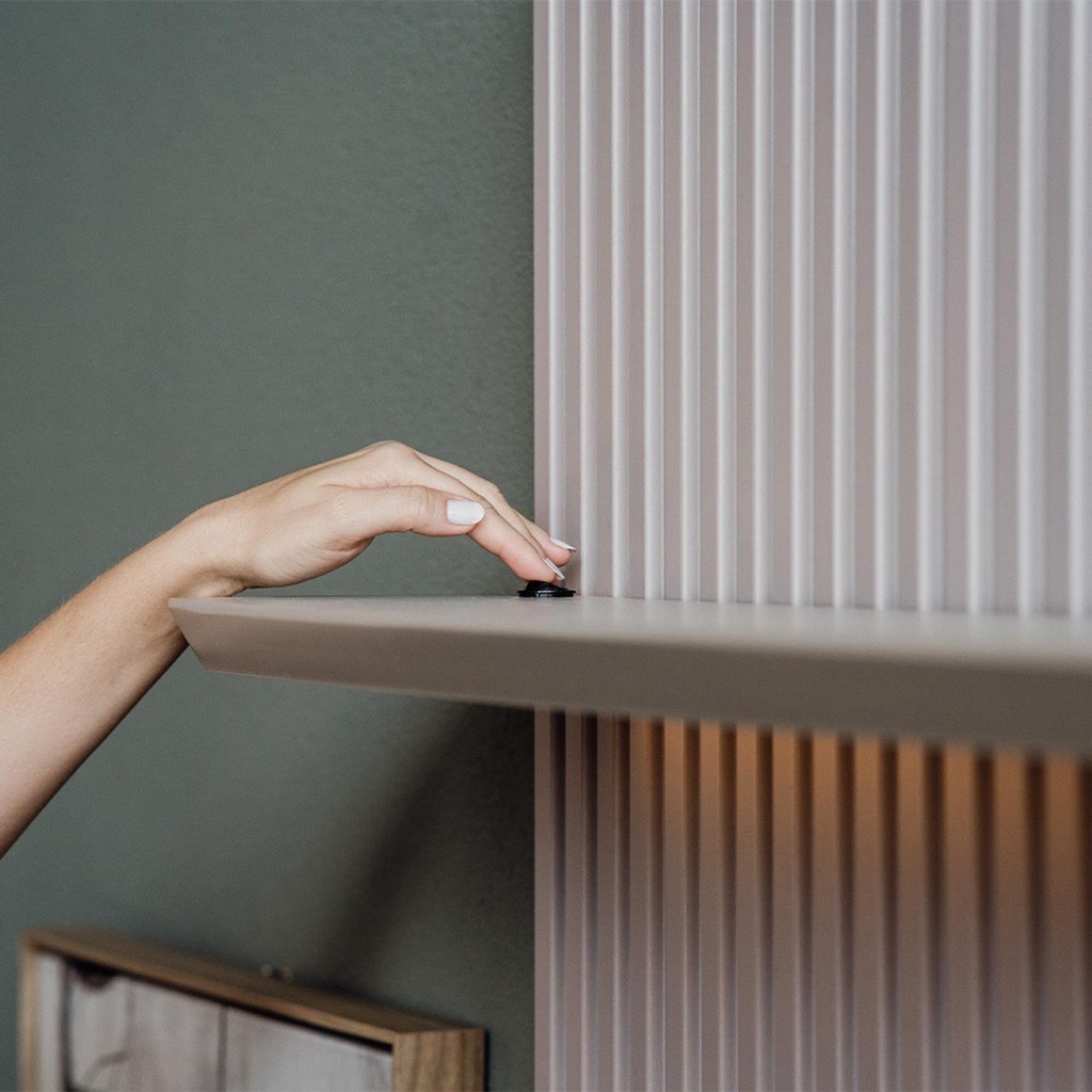 Prateleira Curva 1.4 com Led Linea Brasil em Oferta na Shopee