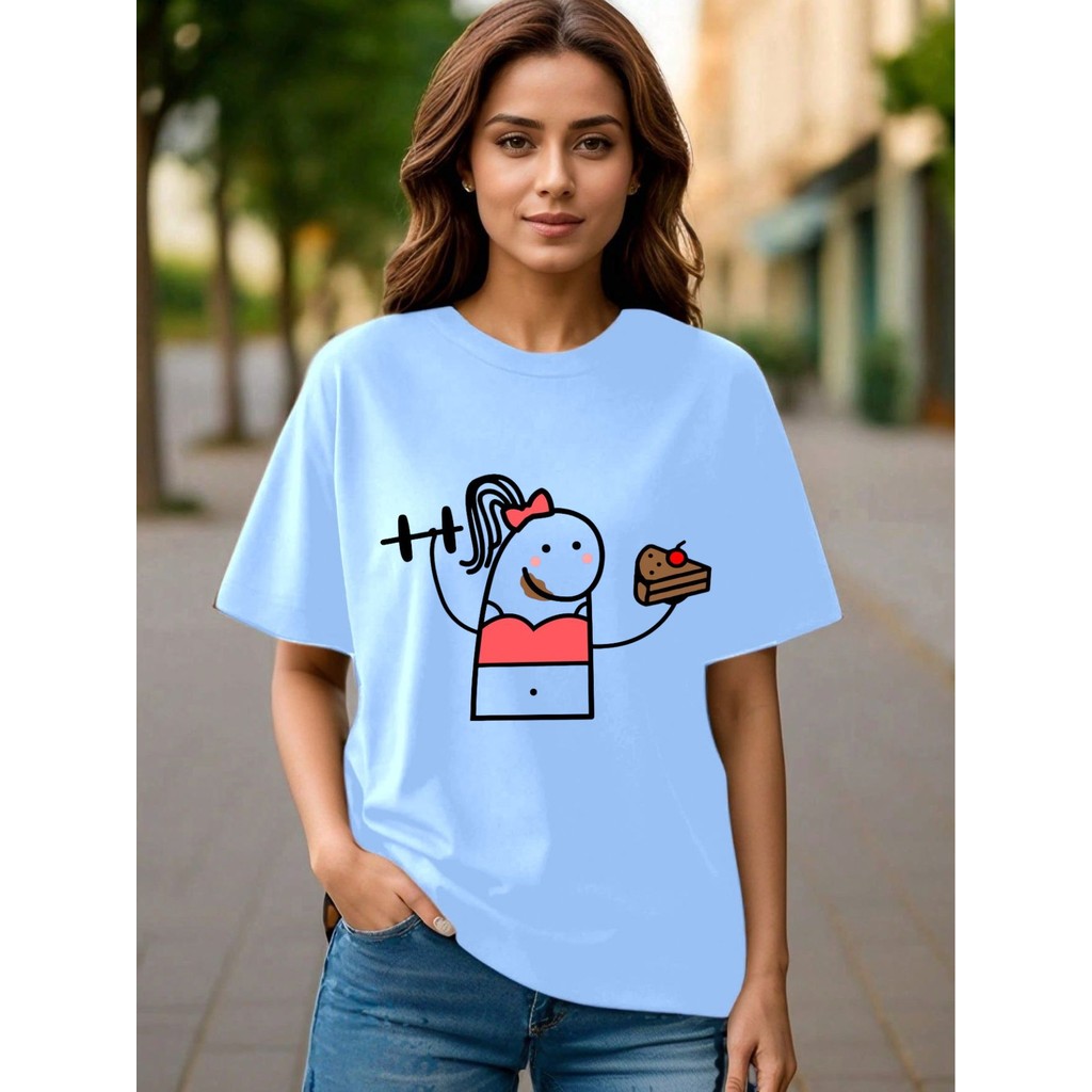 Camiseta feminina oversize estampada Malhando e comendo