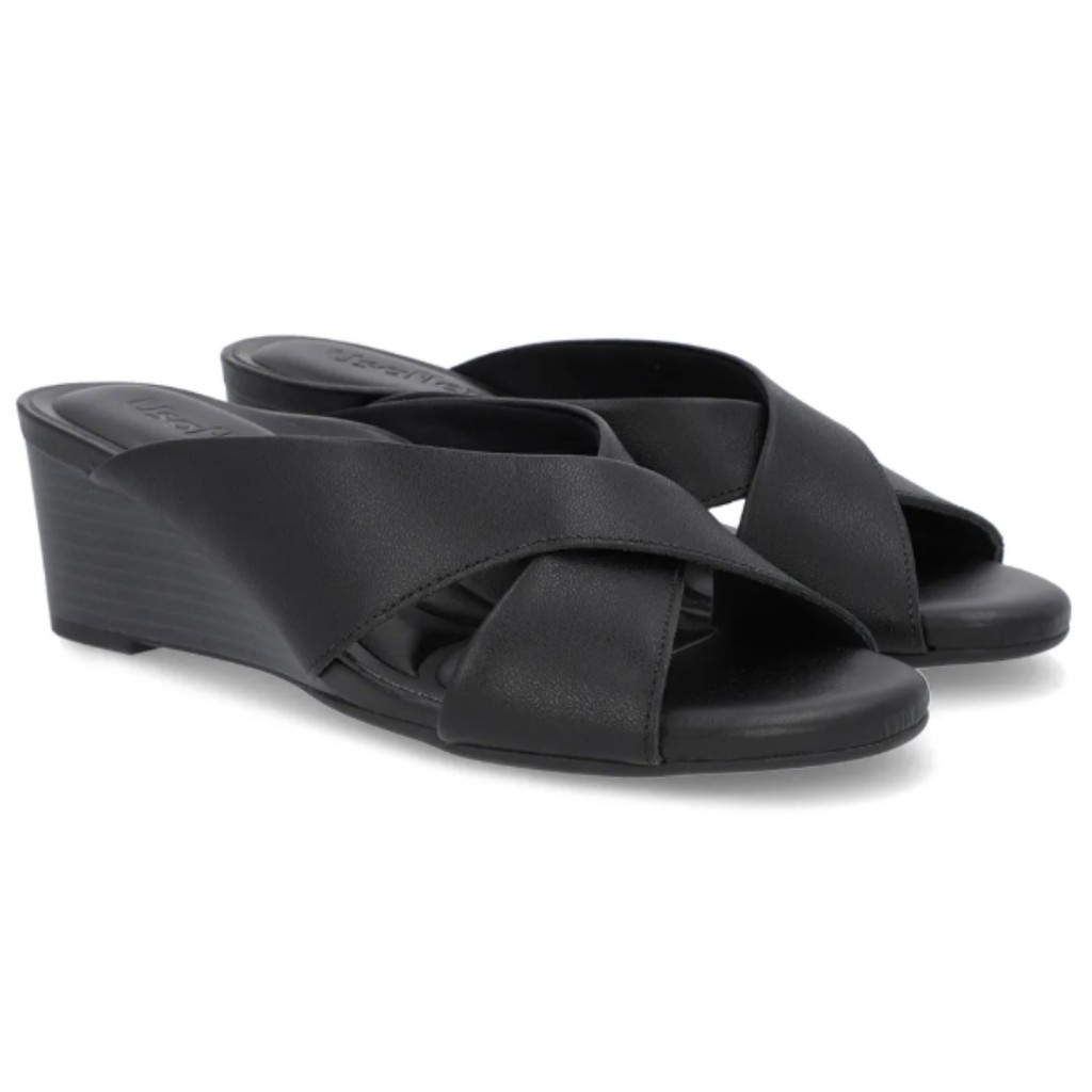 Tamanco Feminino Anabela Média Preto Couro Confortável Usaflex AM0304001