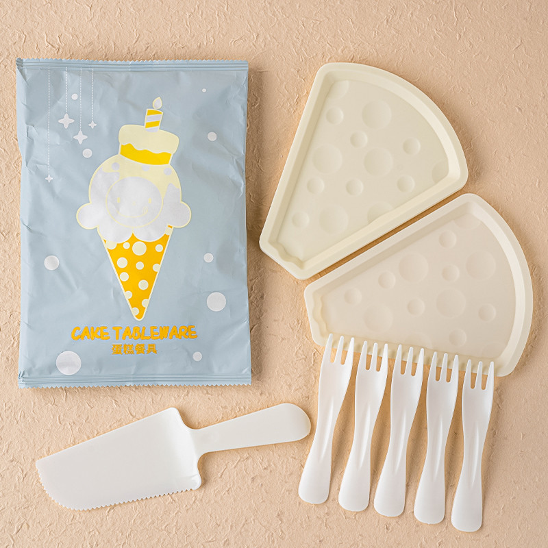 Prato de bolo de aniversário de qualidade alimentar, plástico descartável, formato de queijo, prato de bolo, faca, garfo