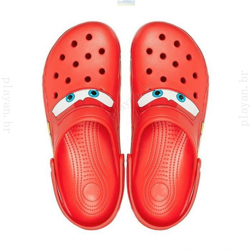 [Enviado em 24 horas]McQueen Sapatos De Buraco De Carro Sandálias Chinelos Antiderrapantes Praia Casuais