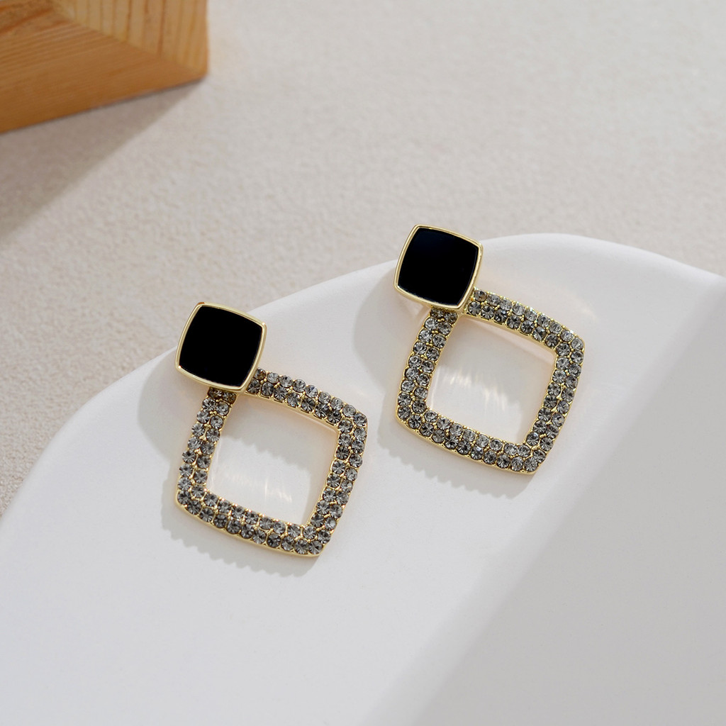 Simples generoso brincos de diamante All-Match primavera brincos High-End grande argola brincos de diamante Retro brinco