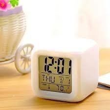 Relógio Despertador Aparelho Digital Alarme Temperatura Tempo Casa Presente Acorda