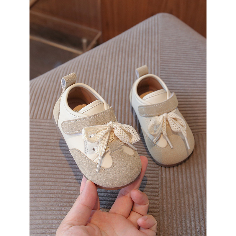 Bebê moda 0-3 anos de idade menina moda 1-3 anos de idade sapatos de bebê um estágio sola macia sapatos únicos