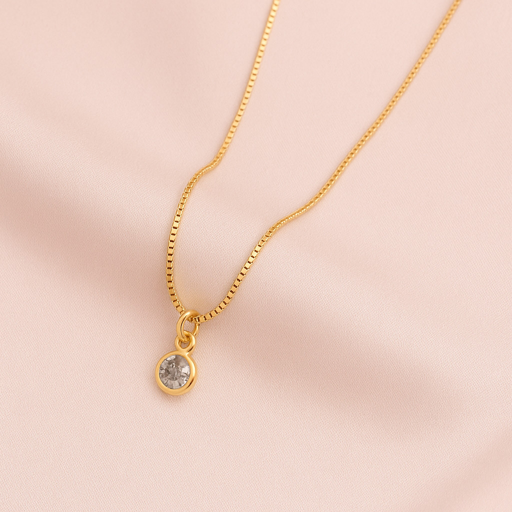 Colar de Luxo com Corrente Veneziana e Pedra Cristal Semijoia Moderna Folheada a Ouro