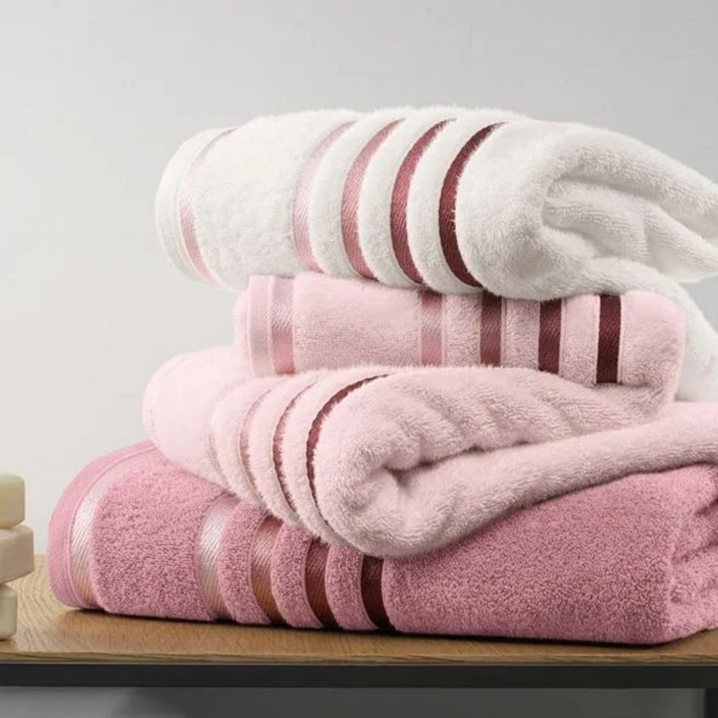 Toalha De Banho Karsten 70x140 Fio Penteado Lumina Alta Absorção Toque Macio