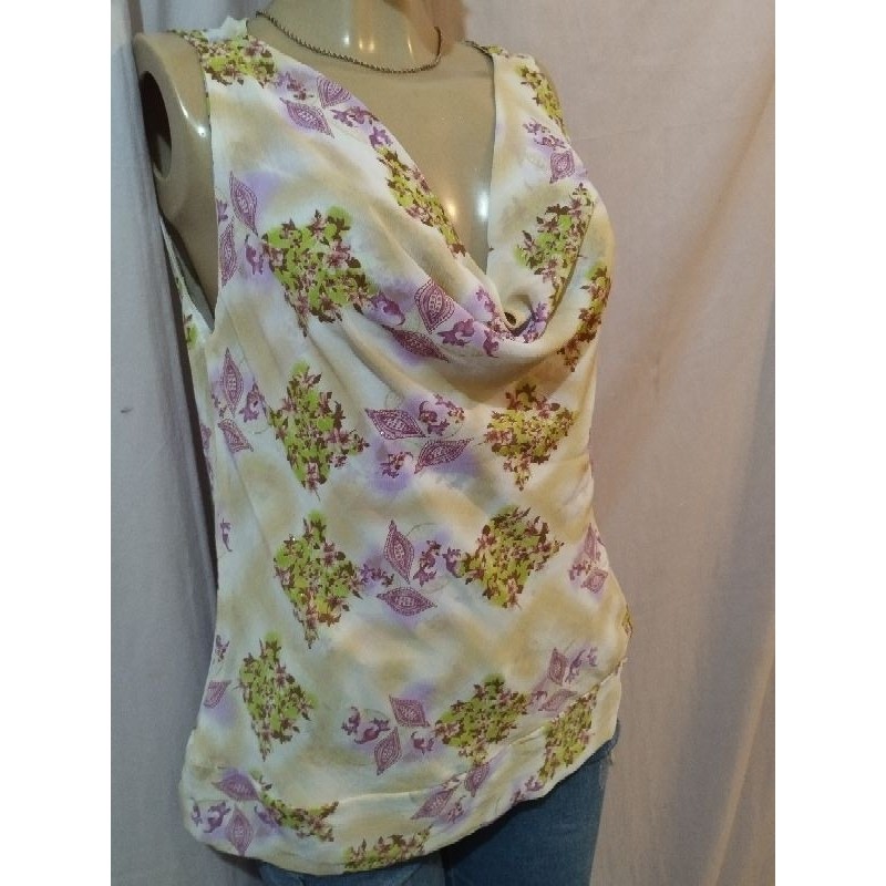 Blusa feminina estampada, Blusinha de Festa, batizado, cerimônias, formatura, Veste 42/44.