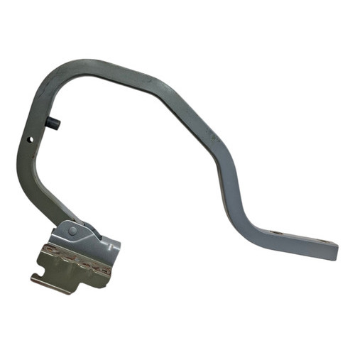 Braço Dobradiça Porta Malas Esquerdo Nissan Tiida 2011/2012