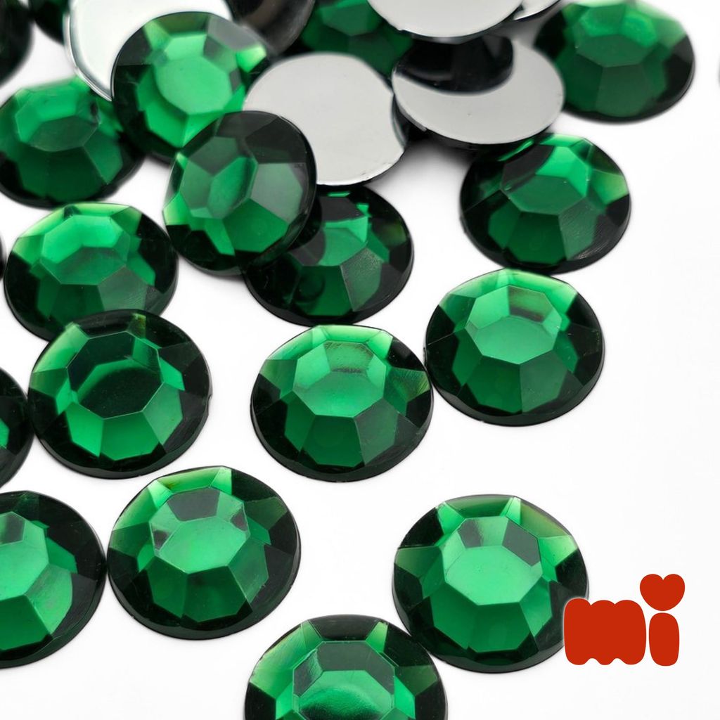 Chaton Modelo Diamante Redondo 16mm Verde Bandeira – Pedra Acrílica para Colagem – Base Reta