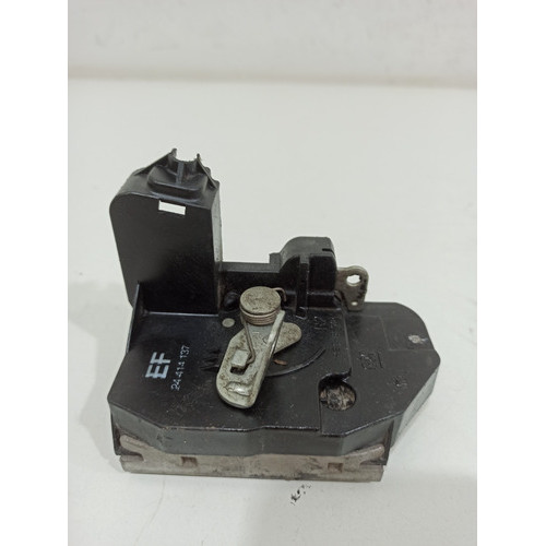 Fechadura Manual Traseira Direita Corsa Meriva 24414137 Ef