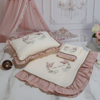 Kit Leito Maternidade 3 peças Personalizado com inicial e Nome meninas florzinhas com borboletas em Oferta na Shopee