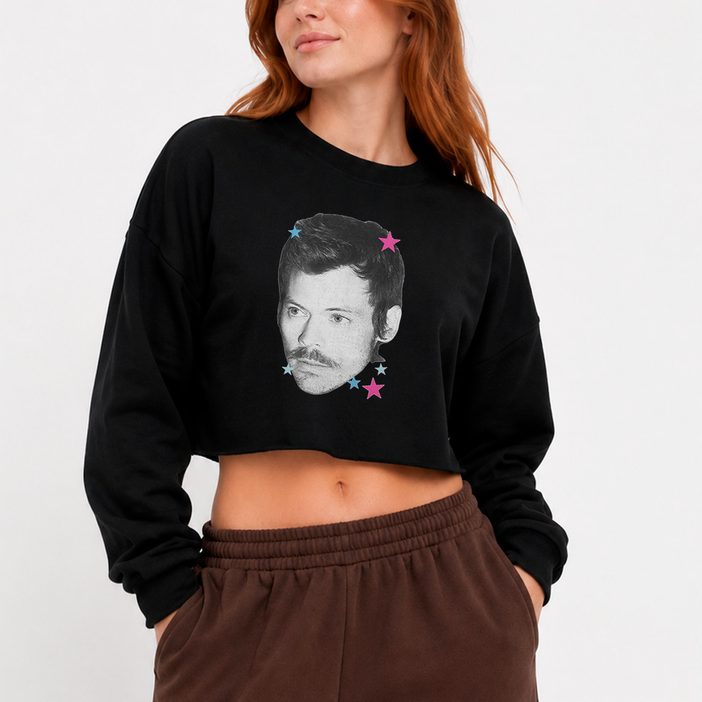 Moletom Cropped Gola Redonda  Harry Kiss All The Time Disco Occasionally Cabeça Estrela Blusa  Frio