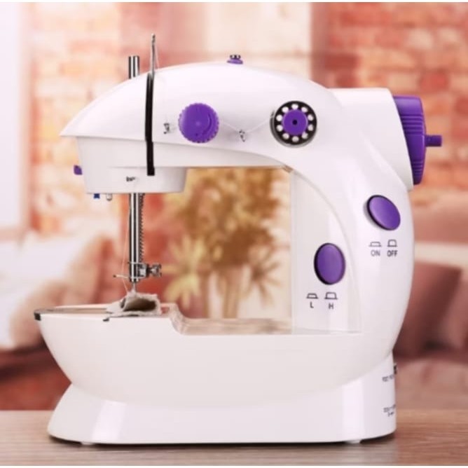 Mini Máquina Costura Portátil Com Pedal Elétrica Costureira Bivolt 110V/220V