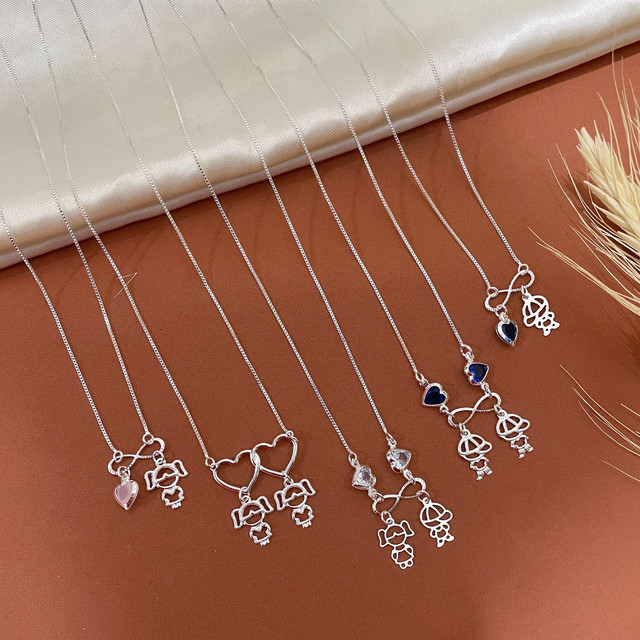 Colar Feminino Filhos Folheado à Prata em Oferta na Shopee