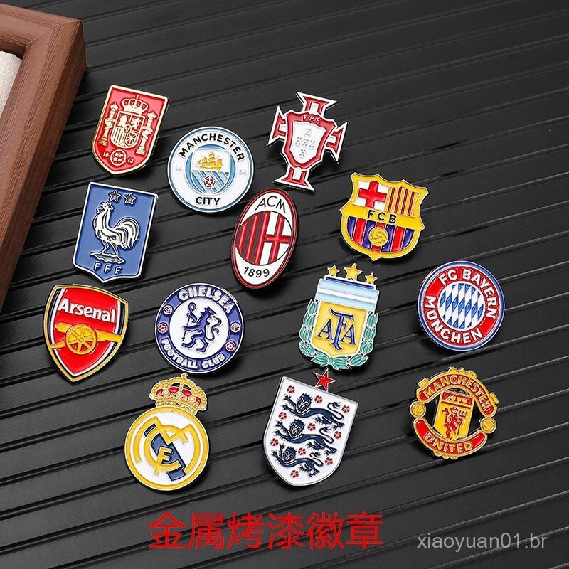 Real Madrid, AC Milan, Chelsea, Barcelona, Manchester United, Bayern, Manchester City Broche Comemorativo de Metal Esmal