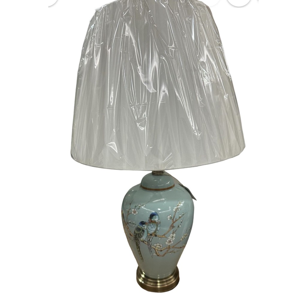 Abajur Porcelana Passaros c/ Cupula branca tecido Importado