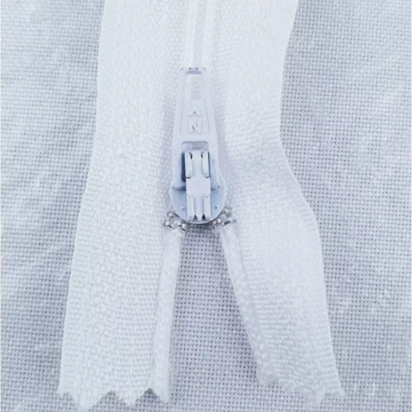 10 Ziper Comum Nylon Fino - 20cm - Nº3 - COR:BRANCO-101 em Oferta na Shopee