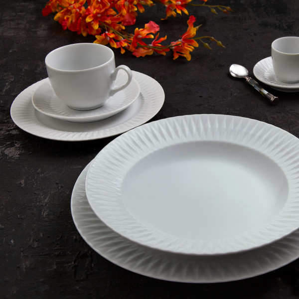 Aparelho Jogo de Jantar com 20 Peças Germer Porcelana Serve 4 Pessoas - Diamante